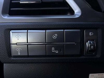 KGM Korando Bliss 2WD Automatik+Navi+Kamera+Sitzhzg.