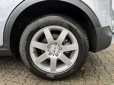 KGM Tivoli 6MT 2WD+Navi+Kamera+Sitzhzg.+Lichtauto.